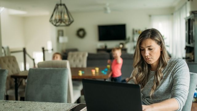 Como Trabalhar em Casa Pela Internet e Ganhar Dinheiro