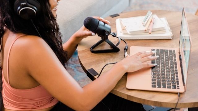 4. Equipamento necessário para iniciar um podcast