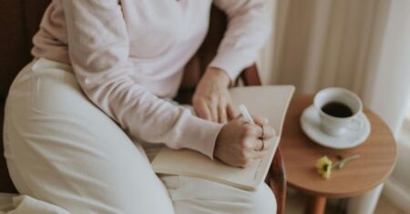 Hábitos simples que melhoram a saúde no dia a dia